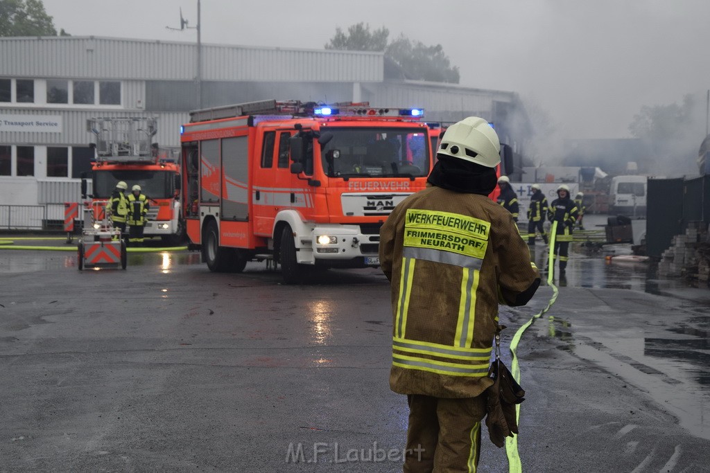 Feuer 4 Bergisch Gladbach Gronau Am Kuhlerbusch P226.JPG - Miklos Laubert